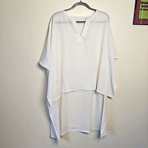 NEW BOUTIQUE hi/lo WHITE FLOWY top tunic cover up one size